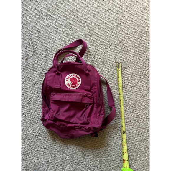 Burgundy mini Fjällräven Kanken backpack - Picture 9 of 9